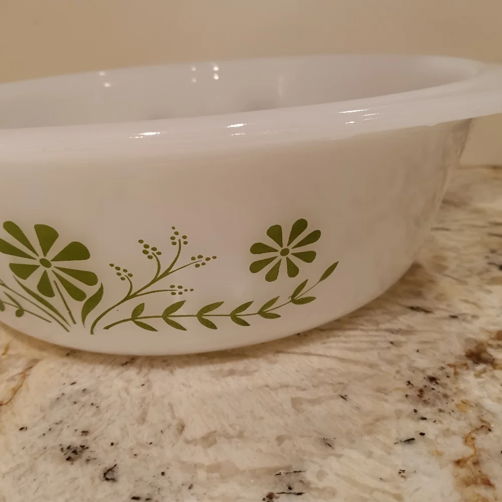 Vintage Glasbake 2 Quart Baking Dish White Green Floral
